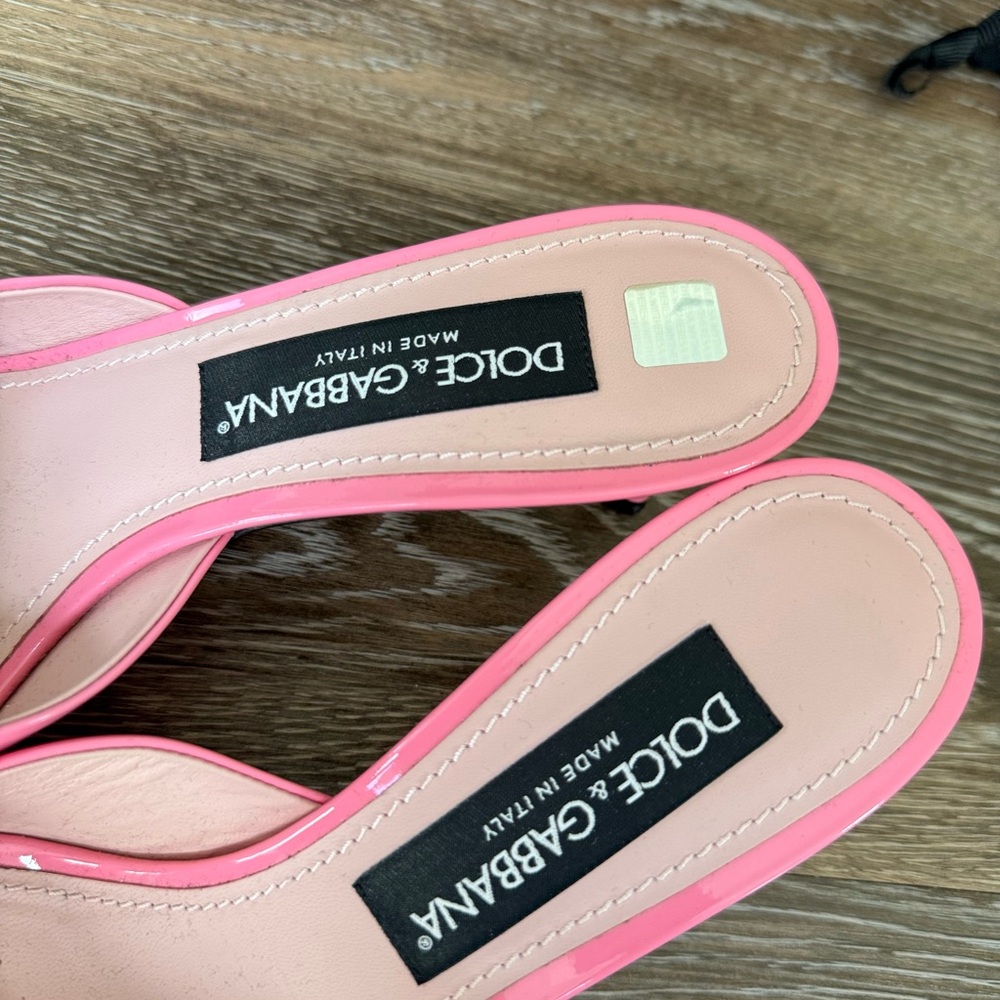 Dolce & Gabbana Vibrant Pink Mules - Picture 9 of 10